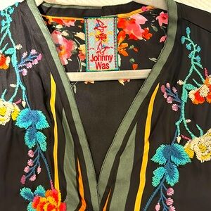 Johnny Was Silk embroidered kimono